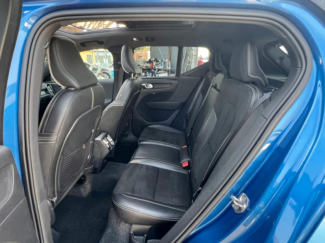 Volvo XC40 D3 R-design