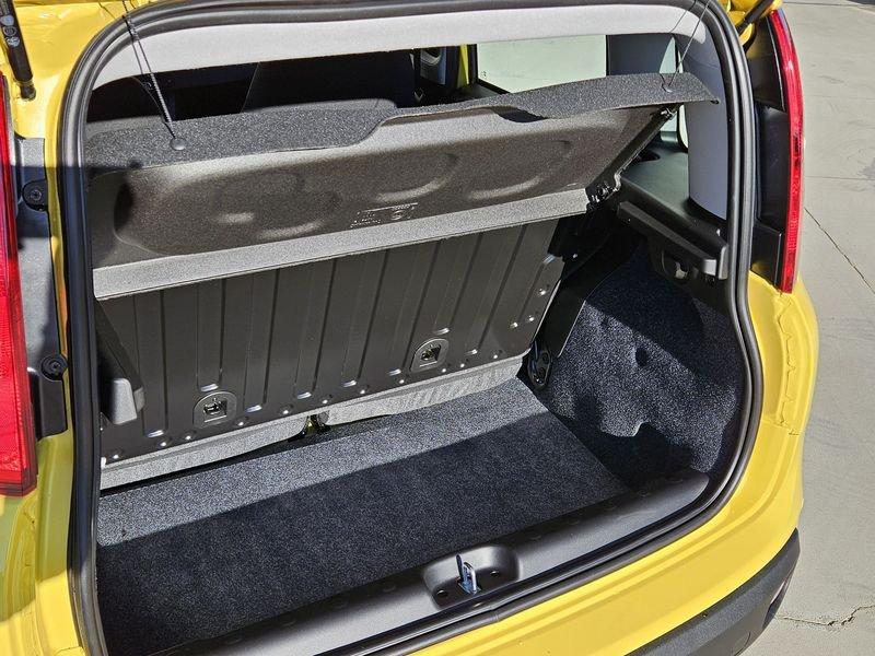 FIAT Panda 1.0 FireFly S&S Hybrid con Fidelity Free