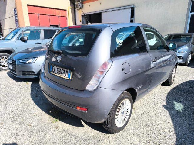 LANCIA Ypsilon 1.2 ADATTA A NEOPATENTATO