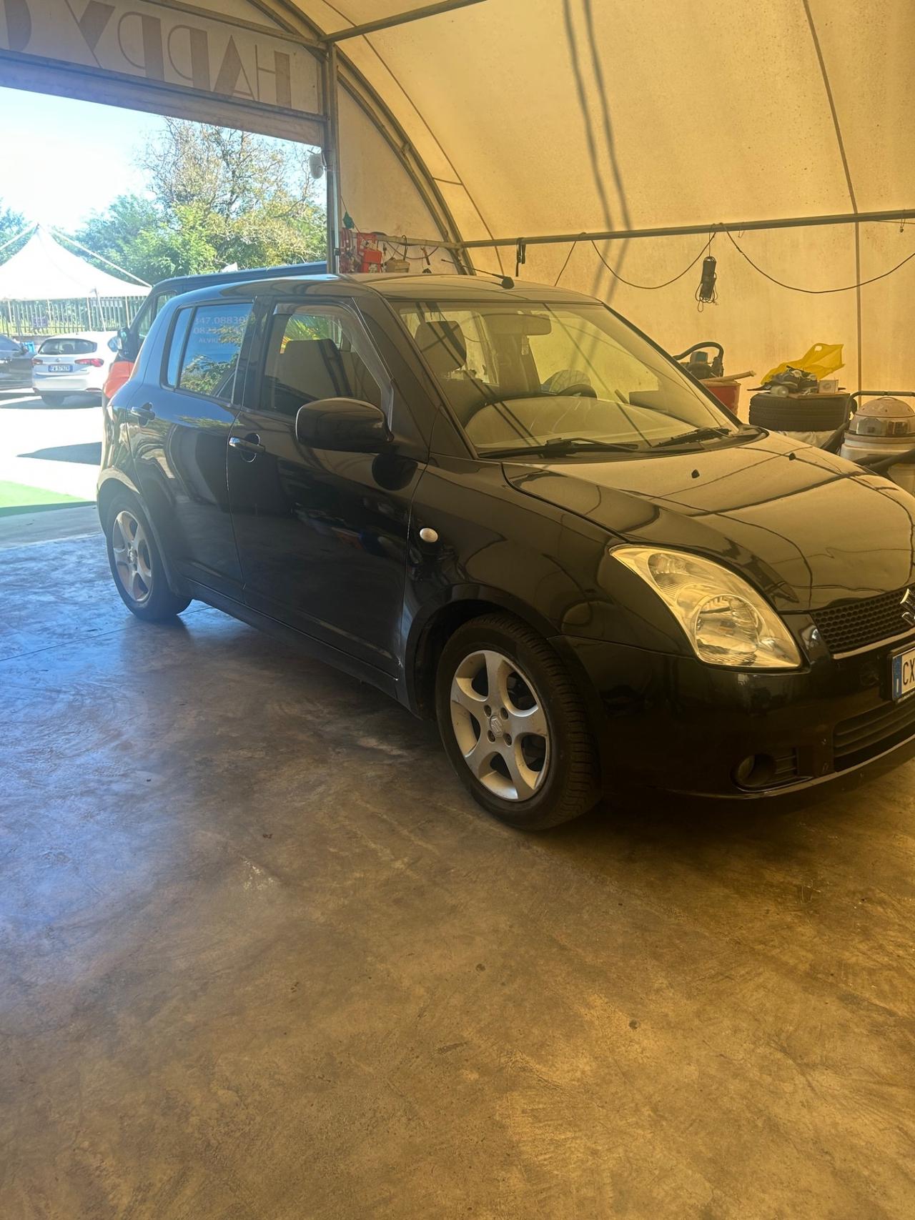 Suzuki Swift 1.3 DDiS 5p. GL