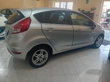 Ford Fiesta 1.4 5p. Bz.- GPL Titanium