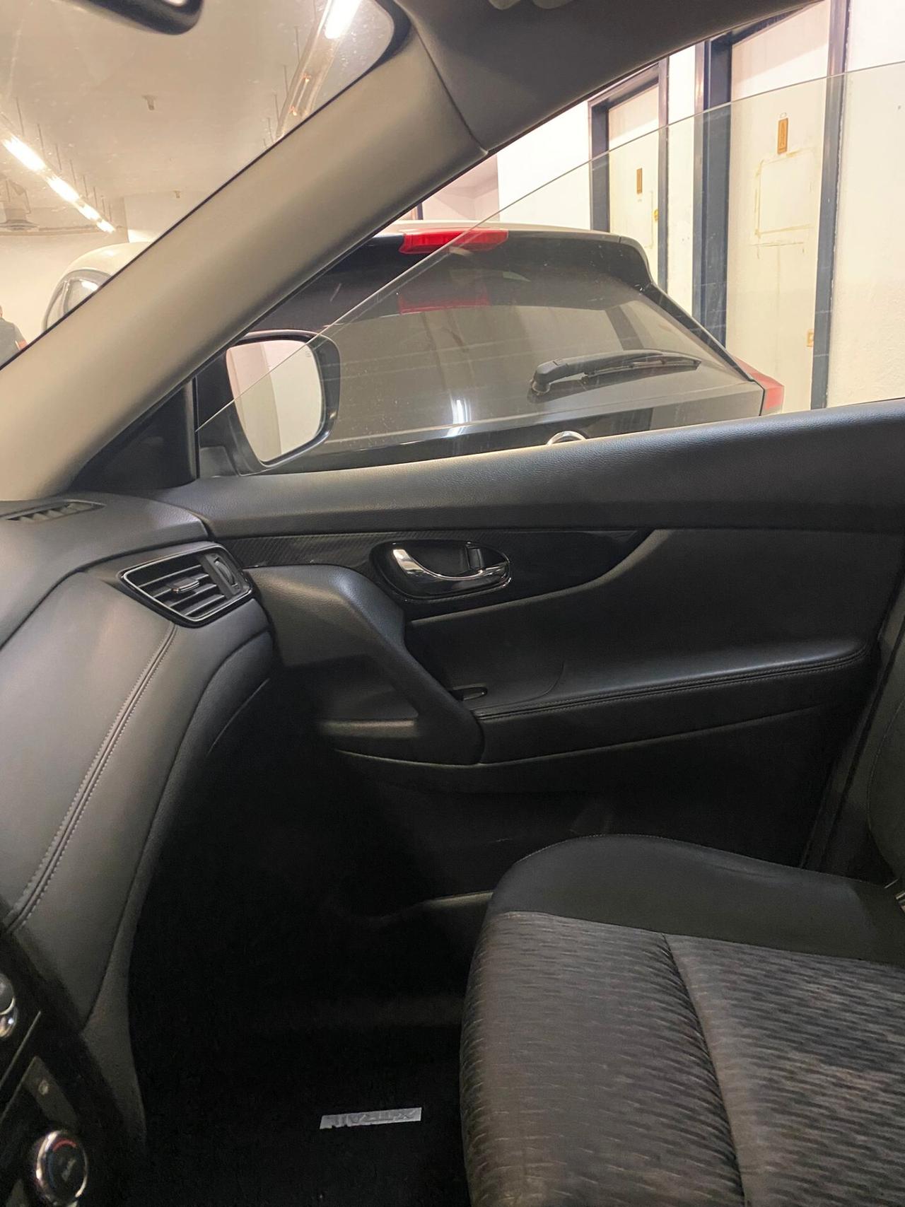 Nissan X-Trail dCi 150 2WD N-Connecta