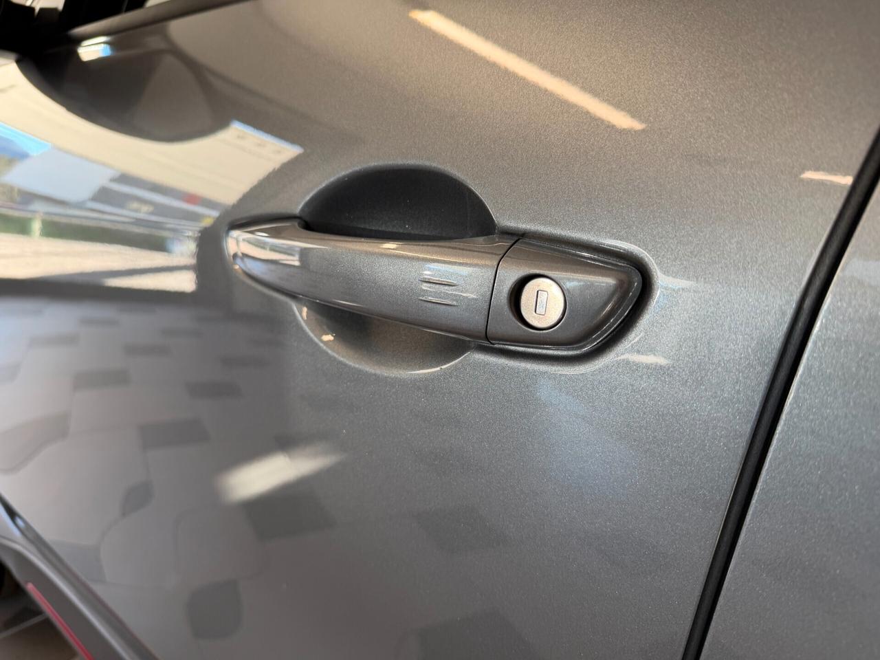 Alfa Romeo Junior 1.2 145 CV Hybrid eDCT6 Speciale