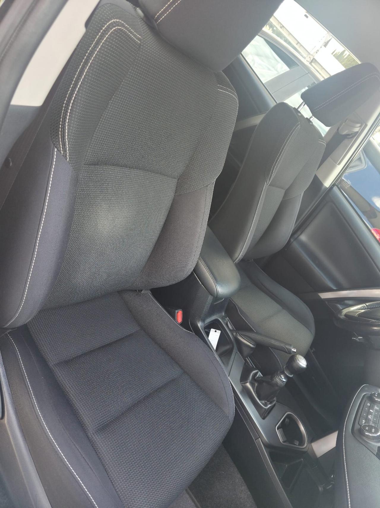 Toyota RAV 4 RAV4 2.0 D-4D 2WD Business