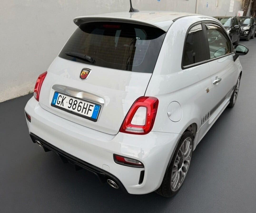 Abarth 595 1.4 Turbo T-Jet 165 CV