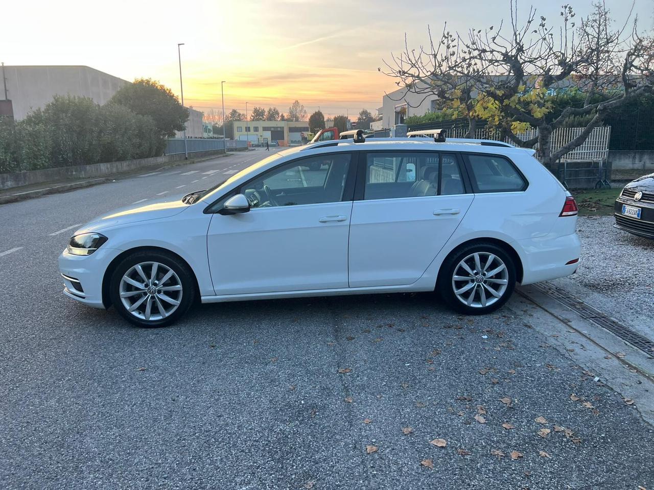 Golf 7.5 Variant 1.6 TDI 115 CV Highline BlueMotion Technology