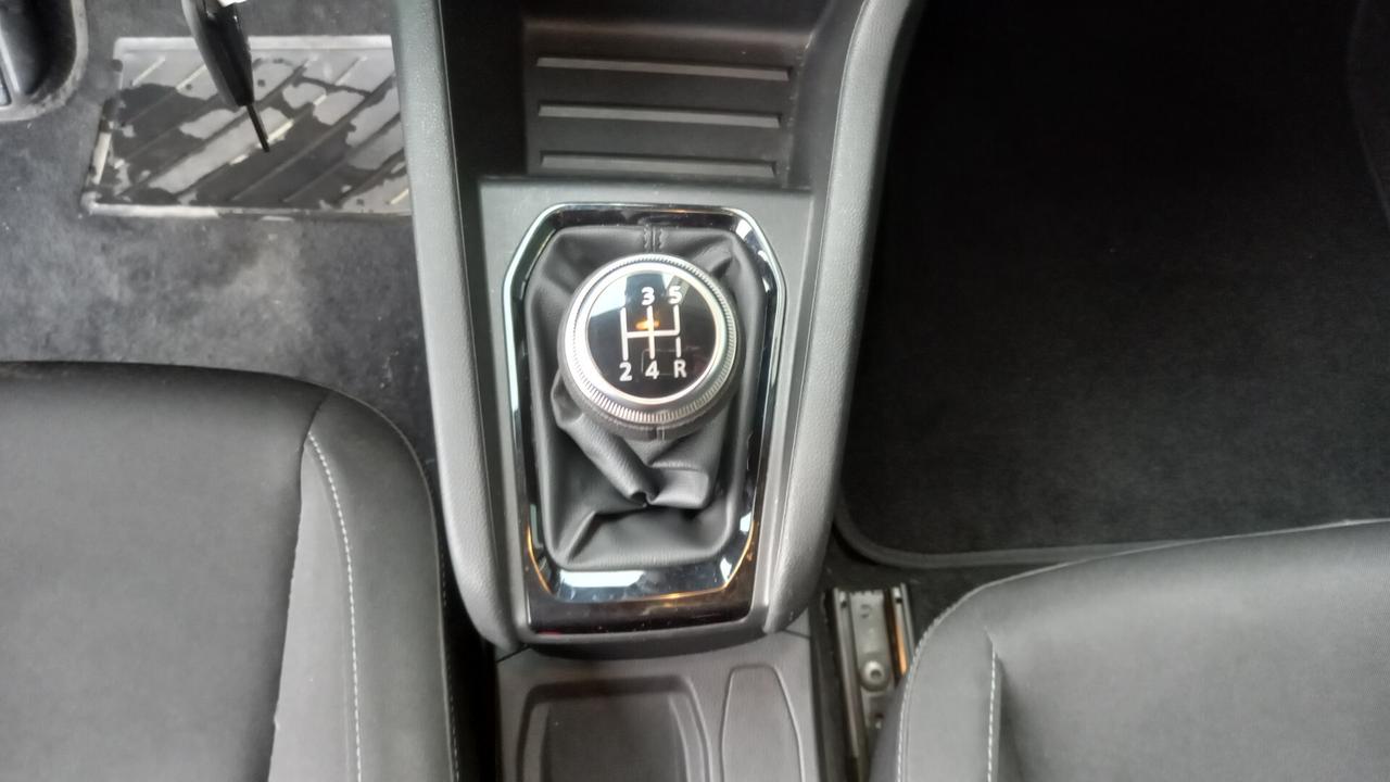 Renault Clio TCe 100 CV 5 porte Business