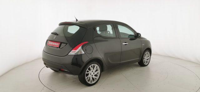 LANCIA Ypsilon 1.2 69 CV 5 porte Gold