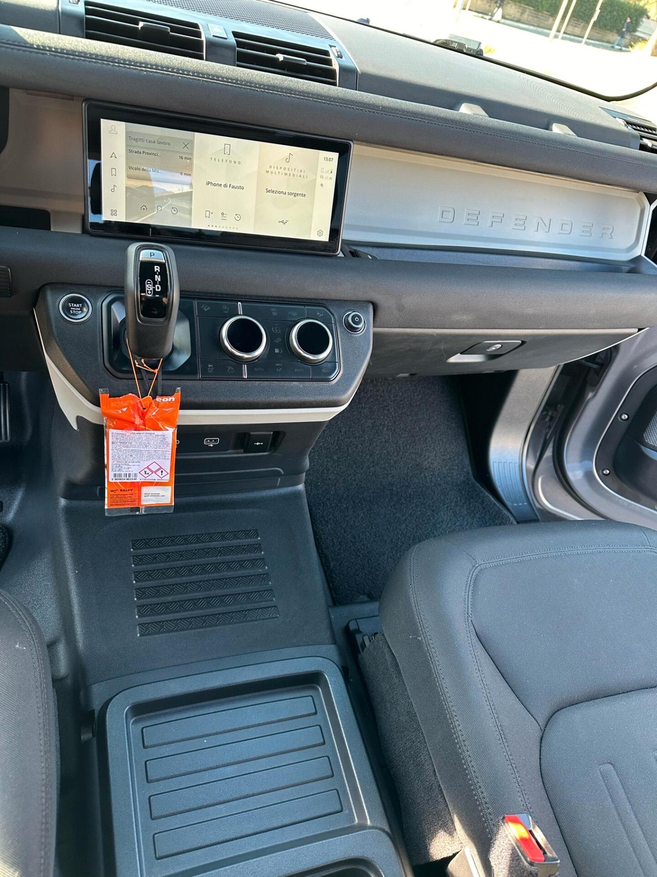 Land Rover Defender 90 3.0D I6 200 CV AWD Auto SE