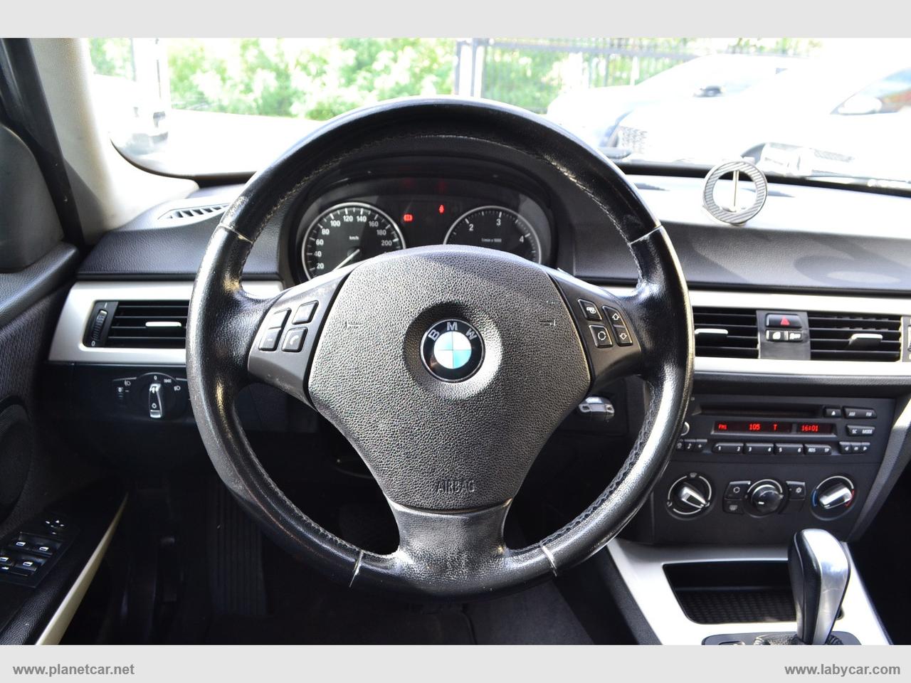 BMW 318d 2.0 143 CV Touring Eletta AUT.