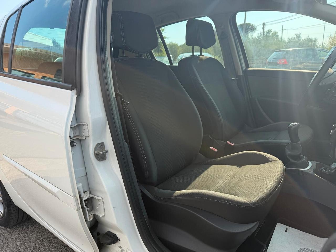Renault Clio 1.5 DCI 75CV 5P DYNAMIQUE 2011