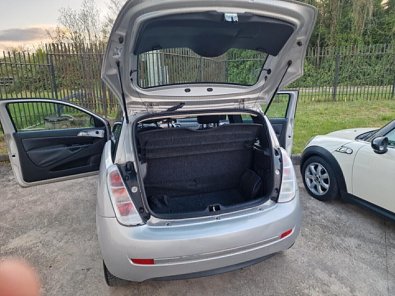 LANCIA YPSILON 1.4 Unyca Ecochic GPL - 2011