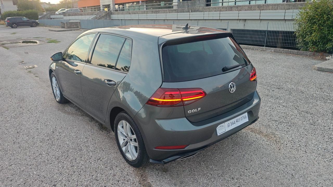 Volkswagen Golf 1.5 TGI DSG 5p. Trendline BlueMotion Technology