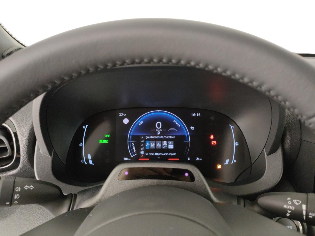 TOYOTA Yaris Cross 1.5h Trend fwd 115cv e-cvt