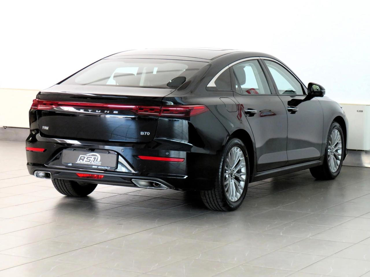 Bestune B70 Executive Liftback Sedan