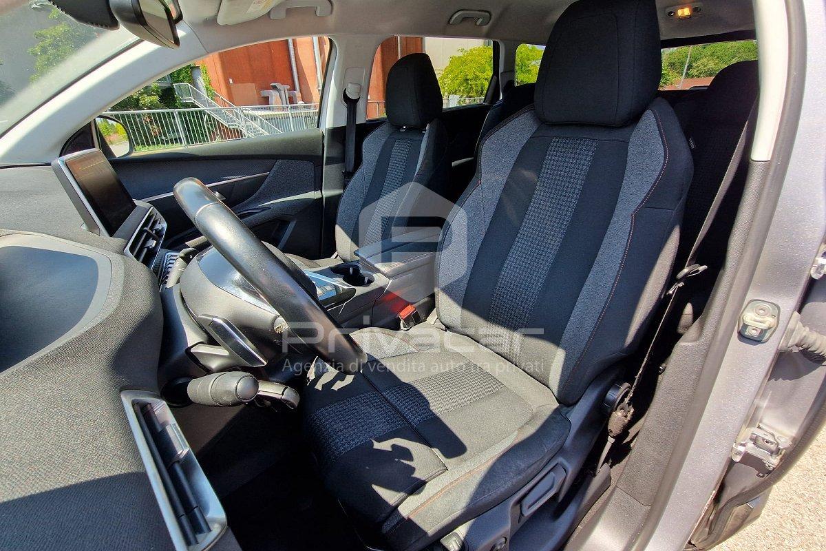 PEUGEOT 5008 BlueHDi 130 S&S EAT8 Allure