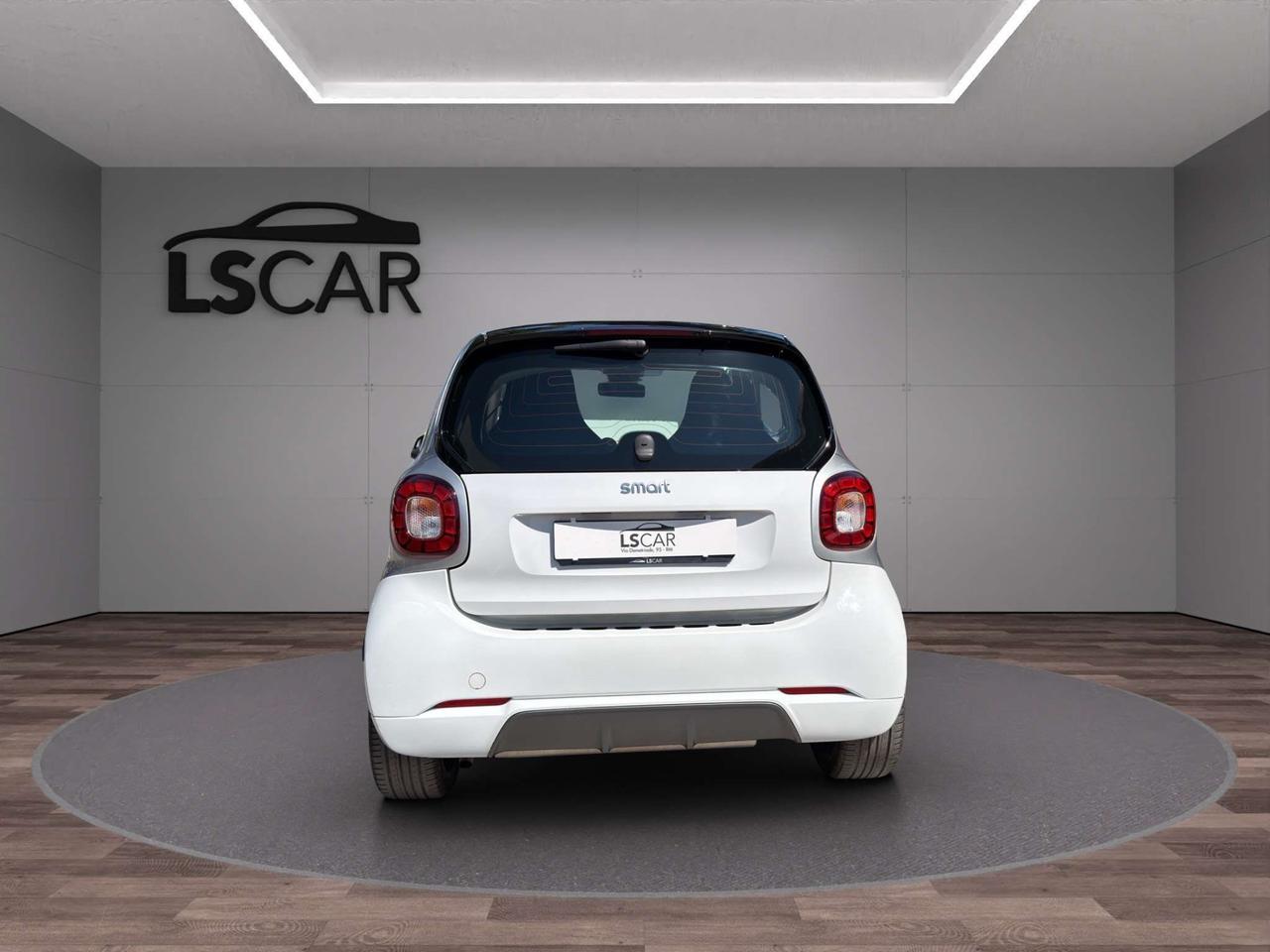 smart forTwo 90 CV ALLESTIMENTO BRABUS UNIPRO-PROMO FINANZIAMEN