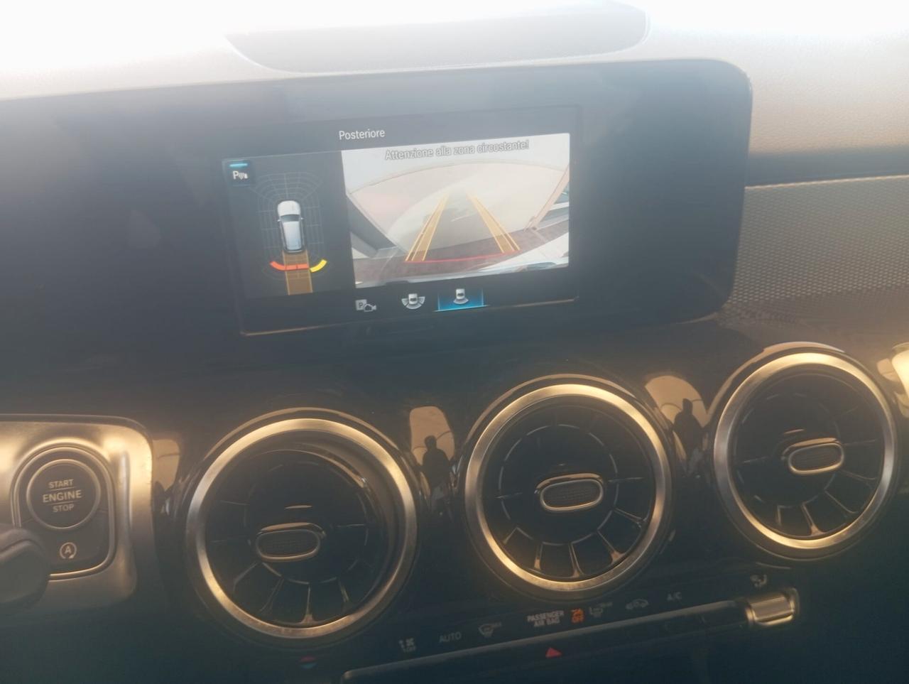Mercedes-benz GLB 220 d Automatic 4Matic Sport (Garanzia 24-mesi?)