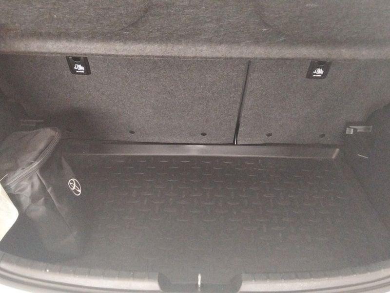 Toyota Yaris Hybrid 1.5 Hybrid Active MY19