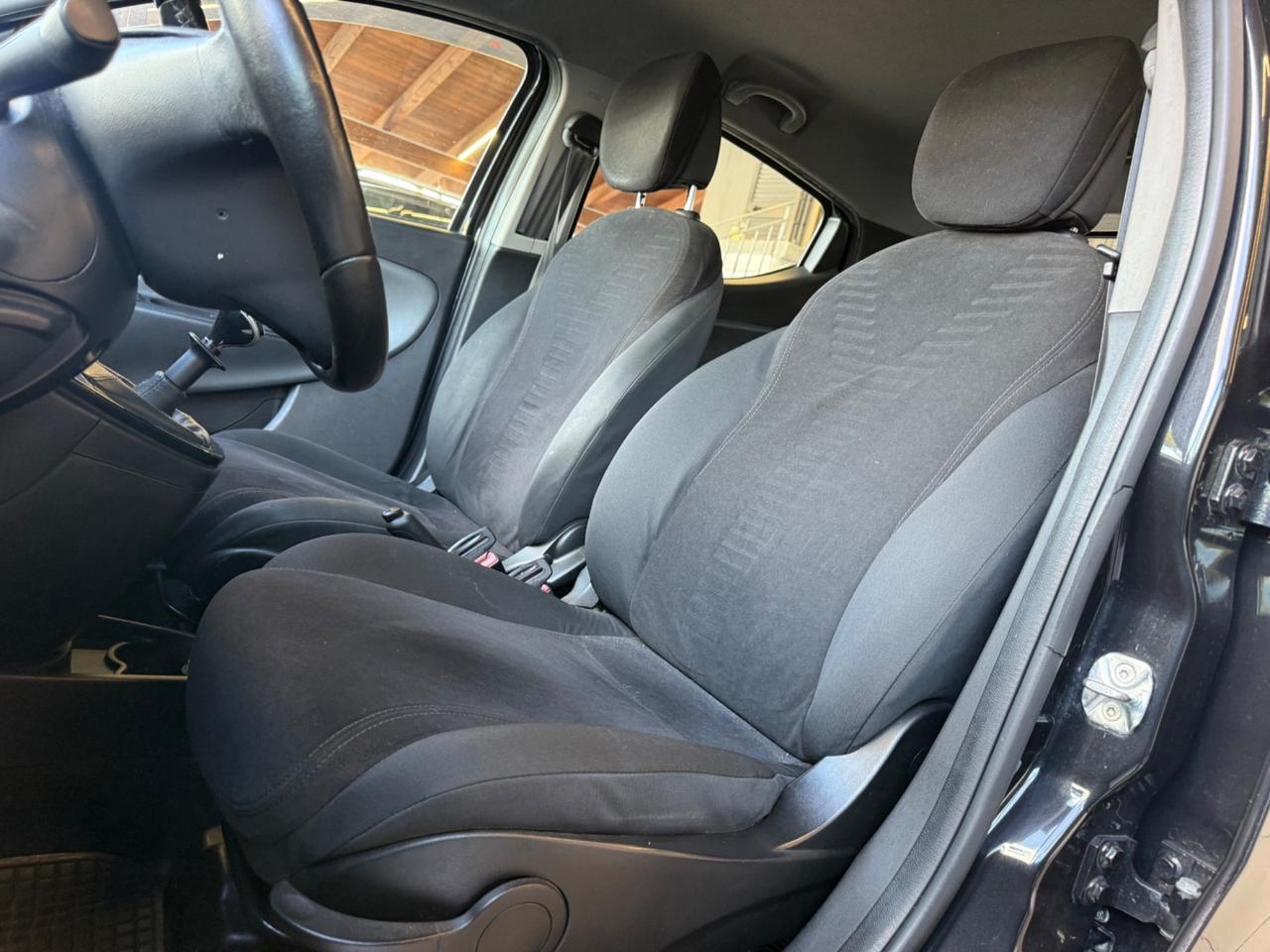 Lancia Ypsilon full optional