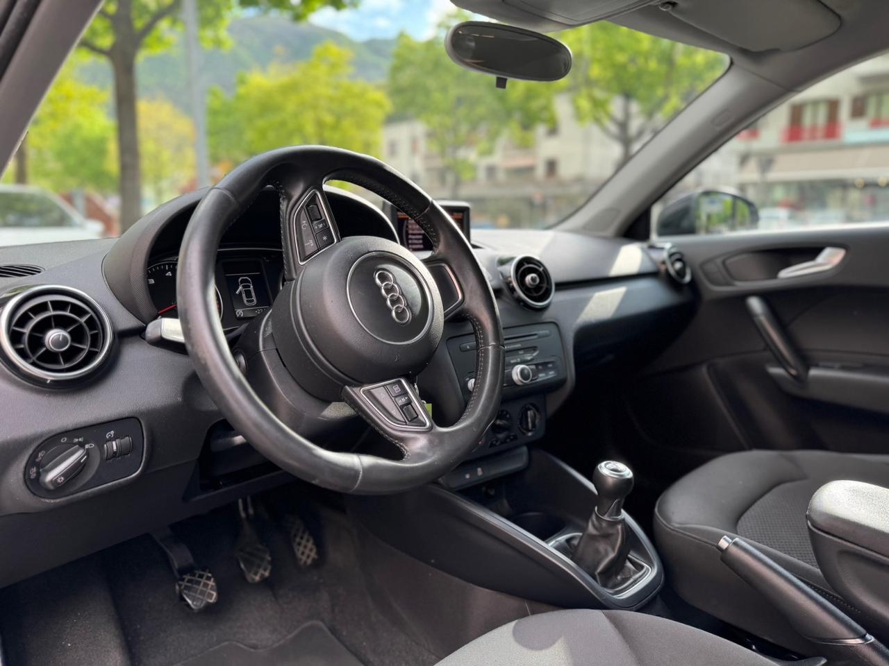Audi A1 SPB 1.2 TFSI S LINE EDITION PLUS - GIA' TAGLIANDATA - OK NEOPATENTATI