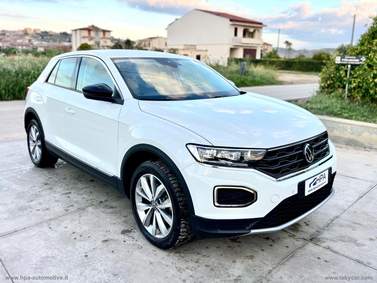 VOLKSWAGEN T-Roc 2.0TDI FULL LED NAVI CARPALY