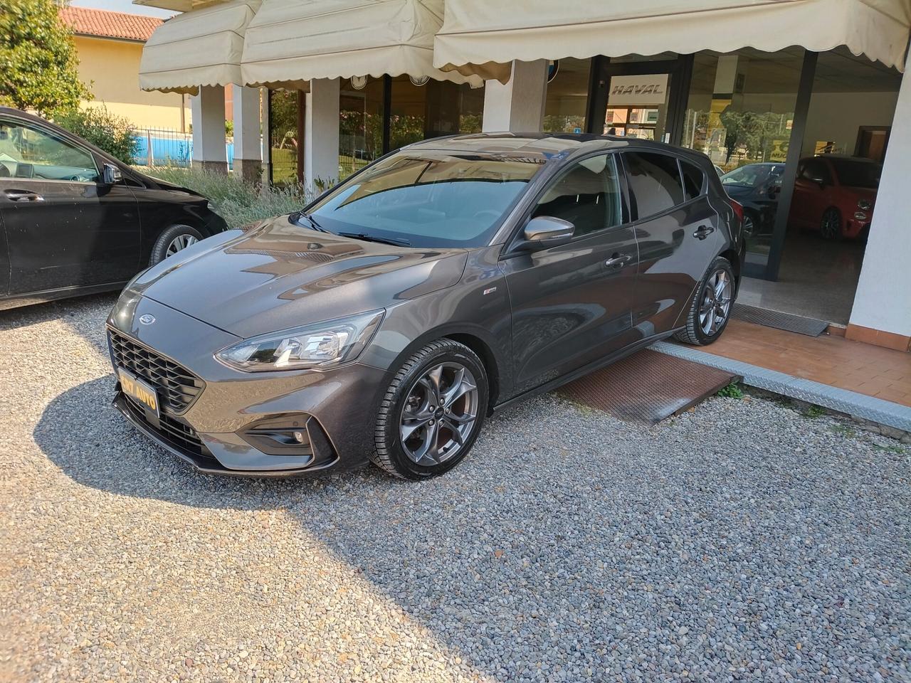 Ford Focus 1.0 EcoBoost Hybrid 125 CV 5p. ST-Line