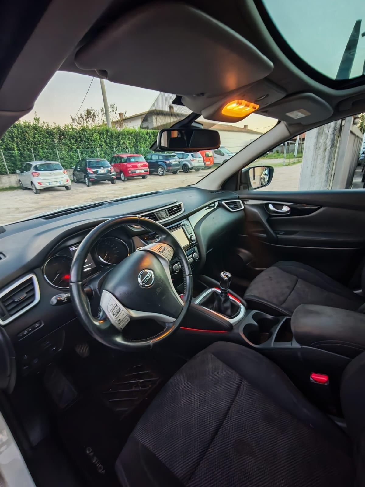 Nissan Qashqai 1.5 dCi Tetto navigazione full