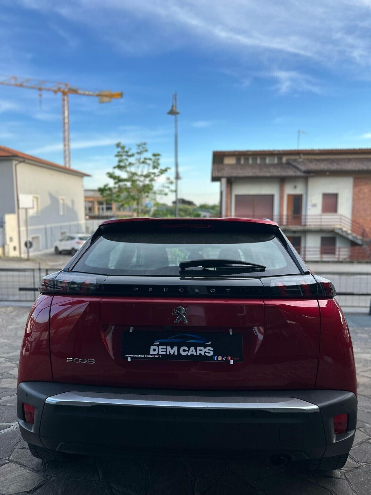 Peugeot 2008 BlueHDi 100 S&S Allure