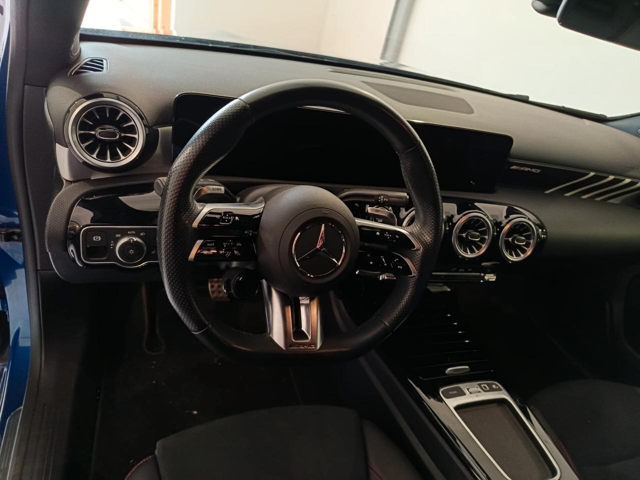 Mercedes-benz A 35 AMG A35 4MATIC