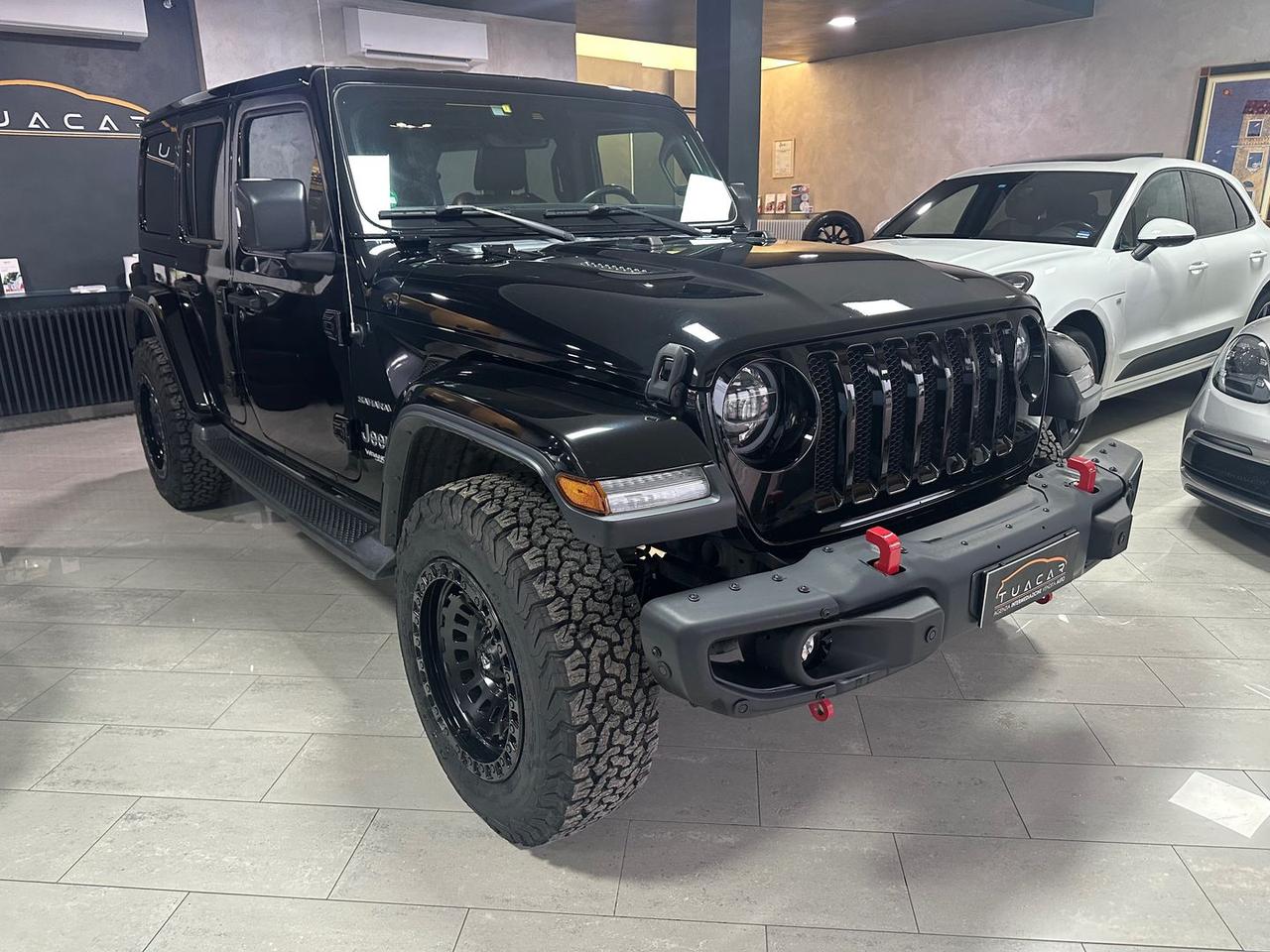 Jeep Wrangler Sahara 2.0 T-GDI #8974