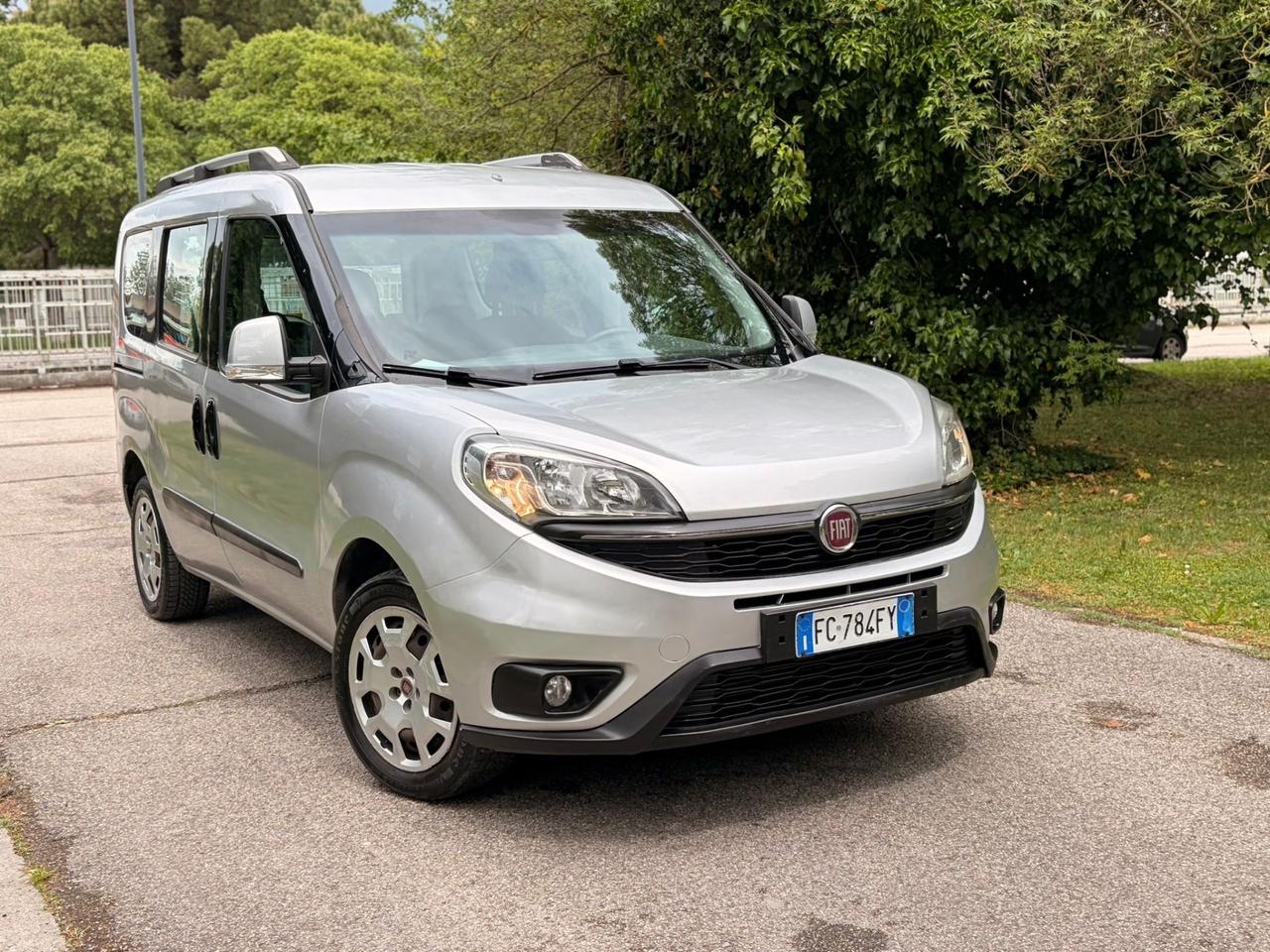 Fiat Doblo Doblò 1.4 T-Jet 16V Natural Power Lounge 2015