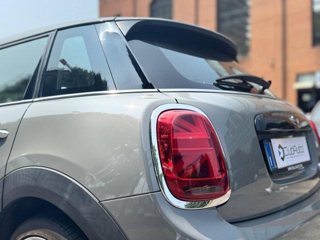 Mini Mini IV F55-F56 2014 1.5 Cooper D Hype Seven 5p