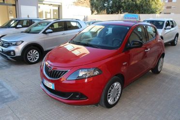 LANCIA Ypsilon 1.0 Hybrid Ecochic ( X NEO PATENTATI)