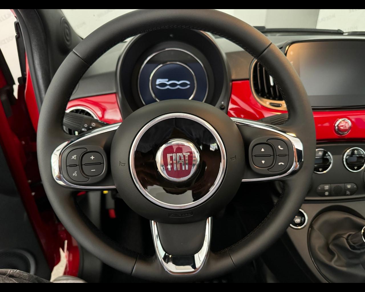 FIAT 500 (2015-->) - 500 C 1.0 Hybrid Dolcevita