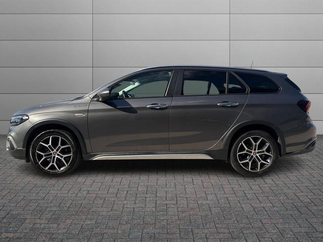 FIAT Tipo 1.5 Hybrid DCT SW Cross