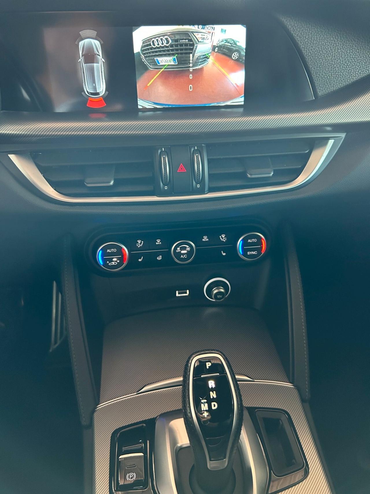 Alfa Romeo Stelvio 2.2 Turbodiesel 210 CV AT8 Q4 Veloce