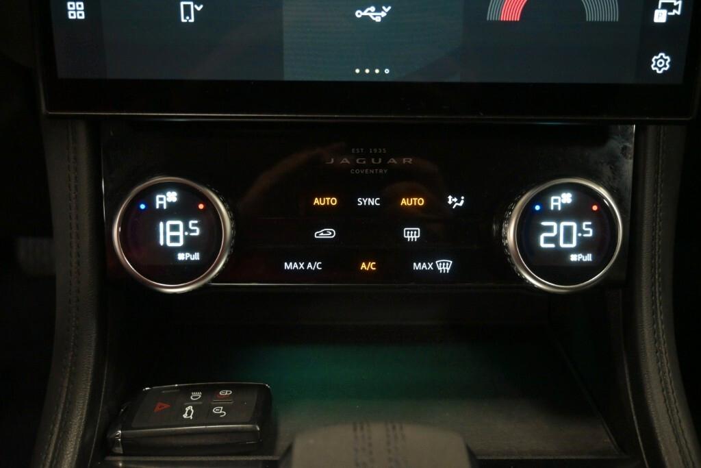 Jaguar F-Pace 2.0D 163CV AWD AUT. ( FARI LED - PELLE - PDC - TELECAMERA 360 - AMBIENT LIGHTS - MIRROR ) IMM. 12/2021