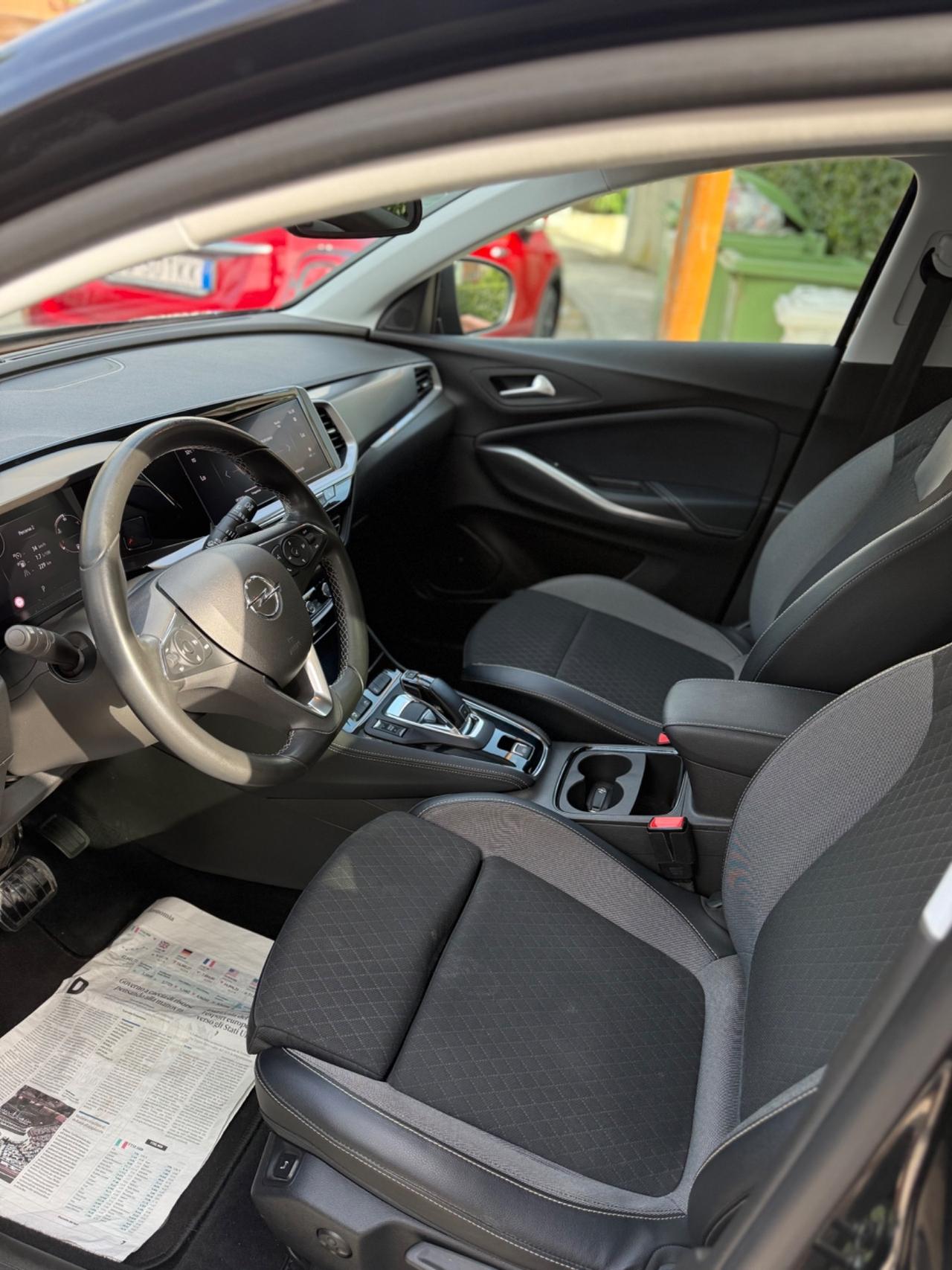 Opel Grandland 1.5 diesel Ecotec aut. Business Elegance