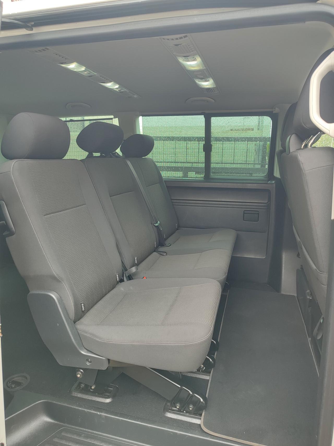 VOLKSWAGEN CARAVELLE 2017 DIESEL EURO6B 6POSTI GANCIO TRAINO