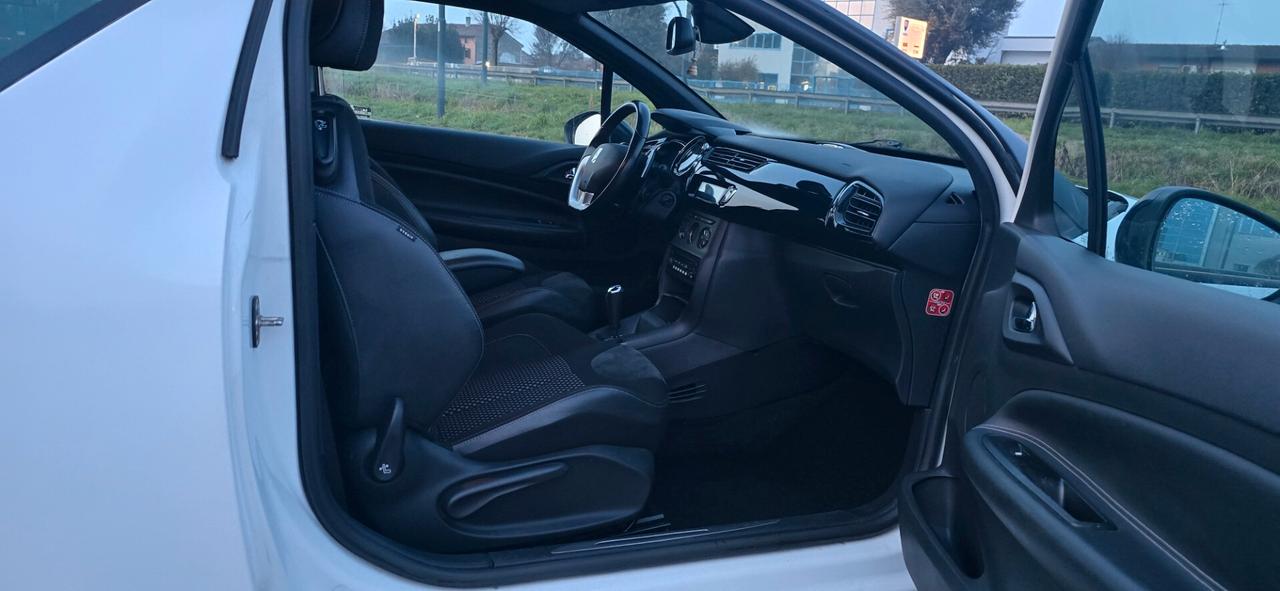 Ds DS3 3 1.4 VTi 95 CMP-5 Just Black