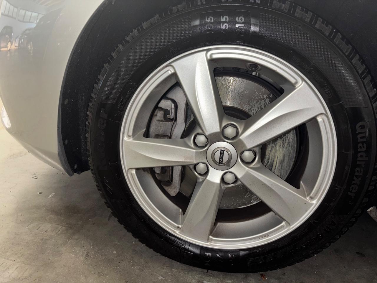 Volvo V40 D2 Geartronic Inscription