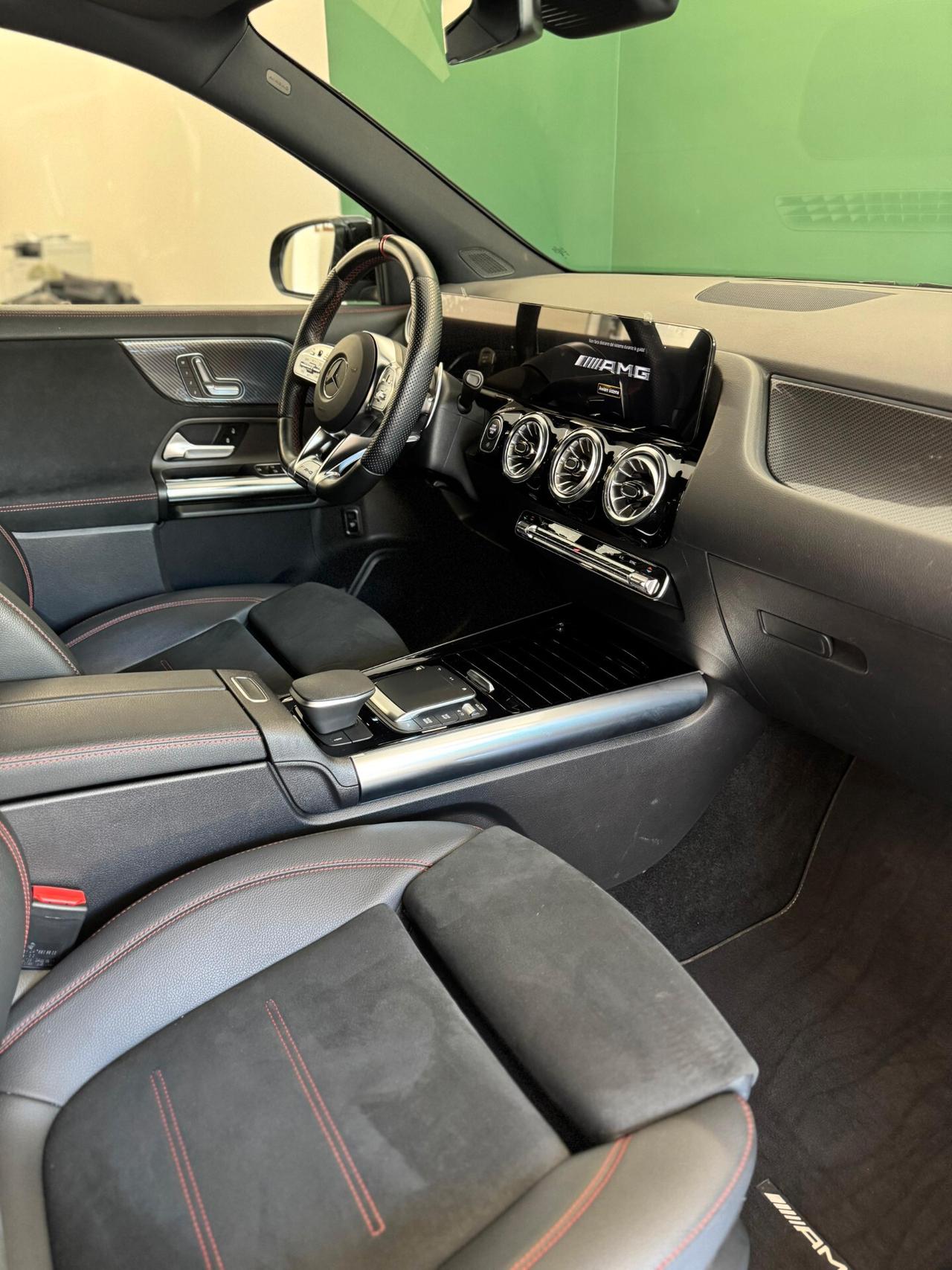 Mercedes-benz GLA 45 AMG GLA 35 4Matic AMG
