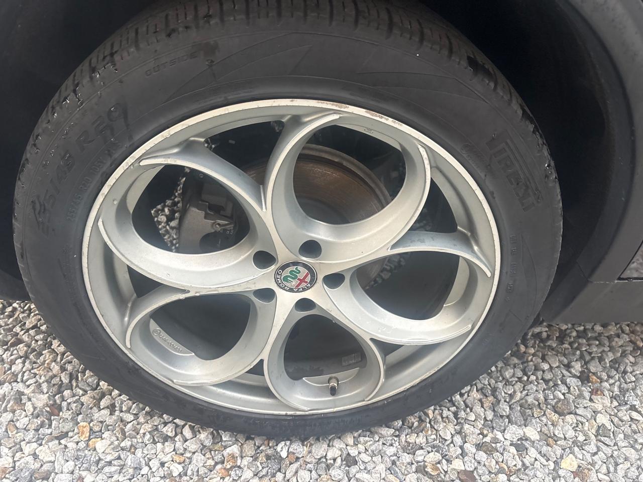 Alfa Romeo Stelvio 2.2 Turbodiesel 180 CV AT8 Business