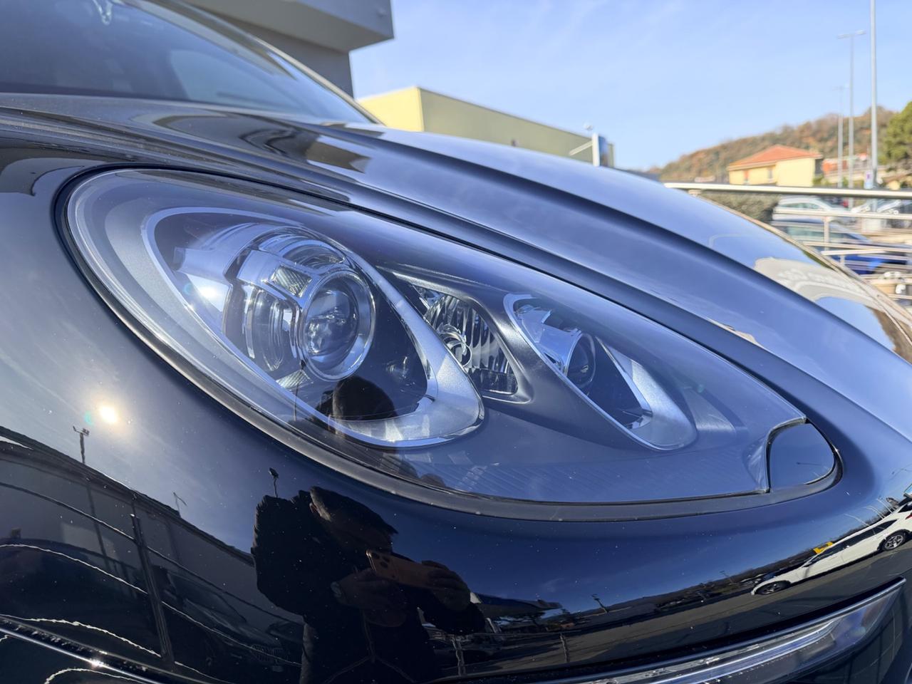 Porsche Macan 3.0 S Diesel black edition in garanzia