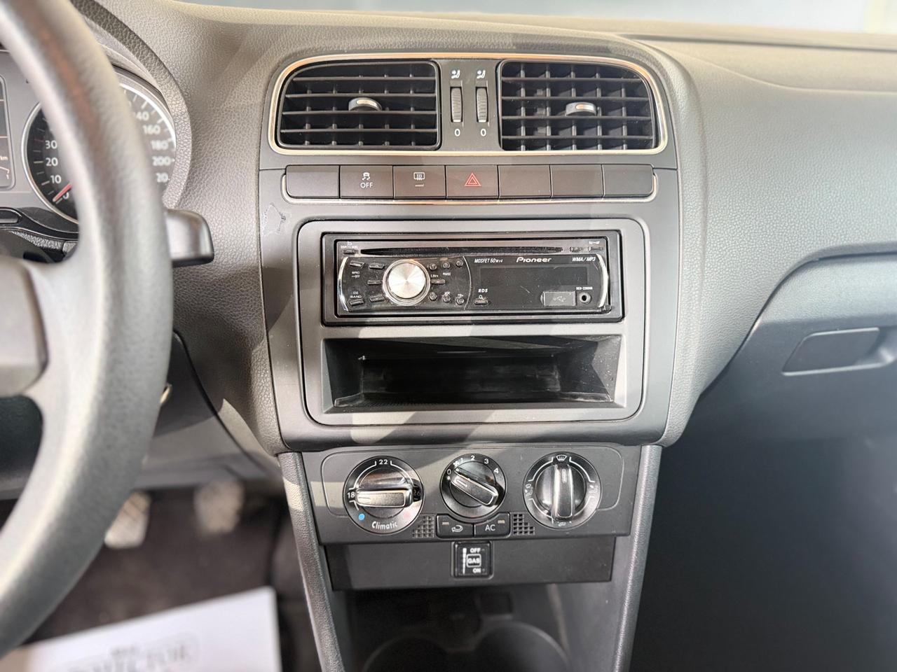 Volkswagen Polo 1.4 5 porte Highline BiFuel NEOPATENTATO