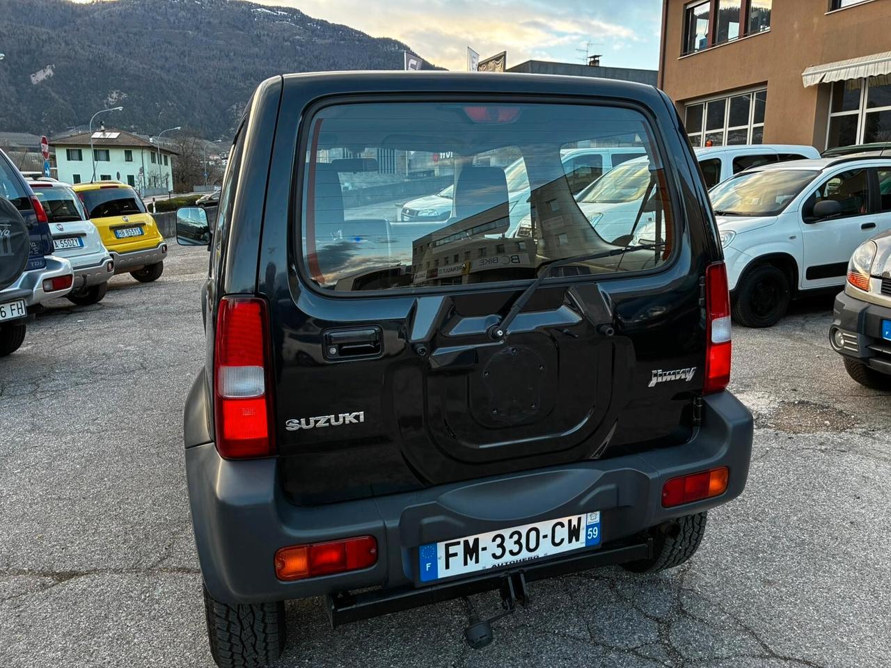 SUZUKI JIMNY 4WD 1.3i 85CV - GANCIO TRAINO