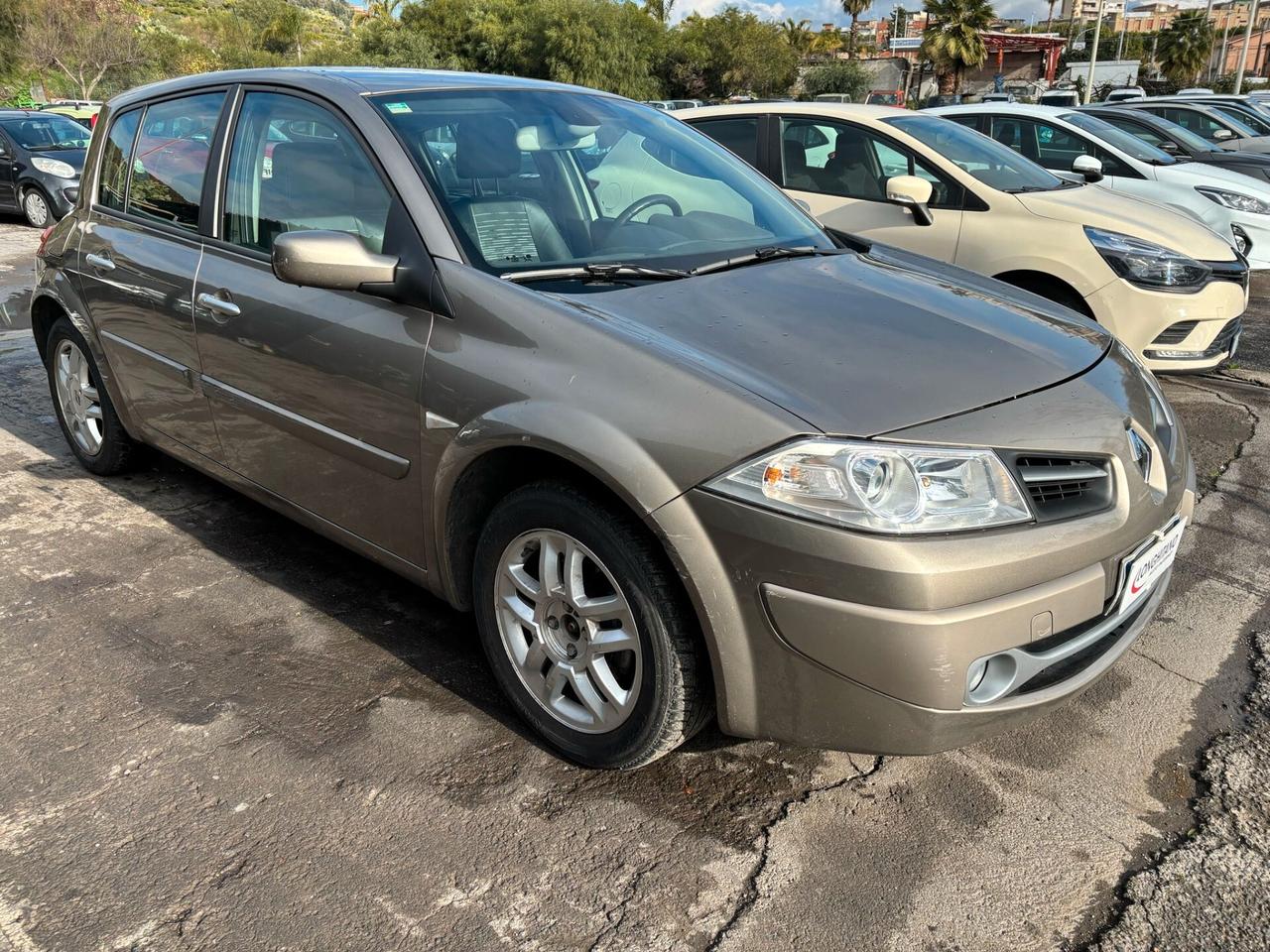 RENAULT MEGANE 1.5 DCI - 2008