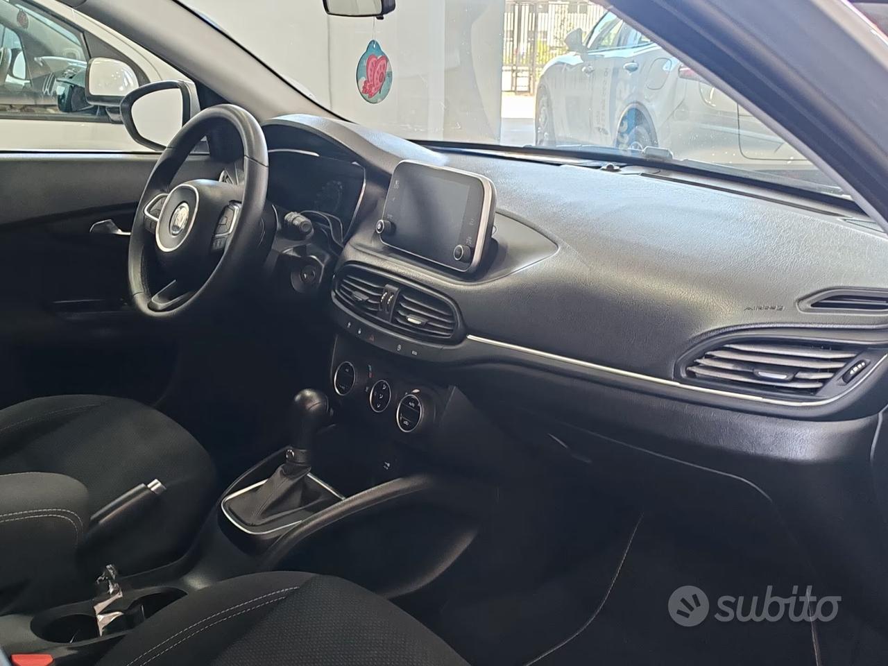 Fiat Tipo 1.6 Mjt S&S DCT 5 porte Lounge 2019