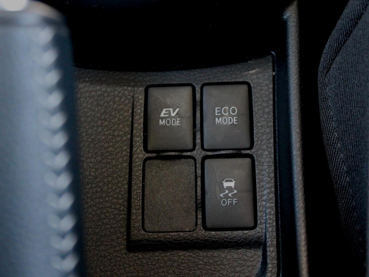 Toyota Yaris 1.5 Hybrid 5 porte Style Bluetooth Retrocam LED PREZZO VERO ️